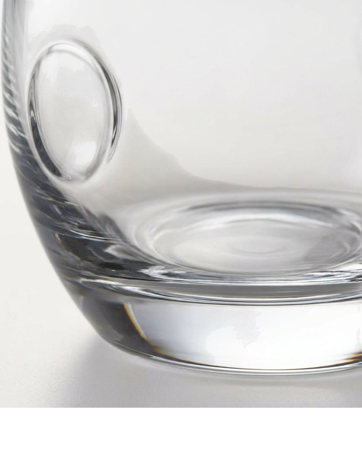 Kwdrx Thumb-Indent Stemless Wine Glass 17 oz Clear - Detail view